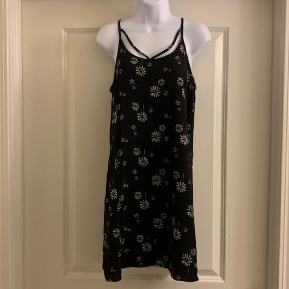 SO Dresses & Skirts - S O , dress, spaghetti strap, floral design, Small, great condition